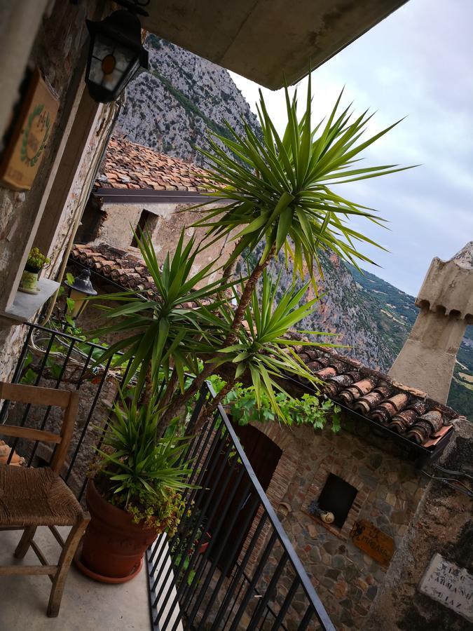 B&B Dhafna Civita Exterior foto